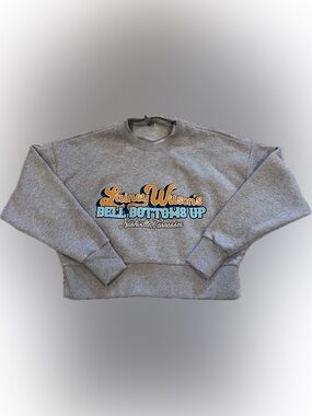 NWOT Next Level Apparel Heather Gray Lainey Wilson Crop Sweatshirt